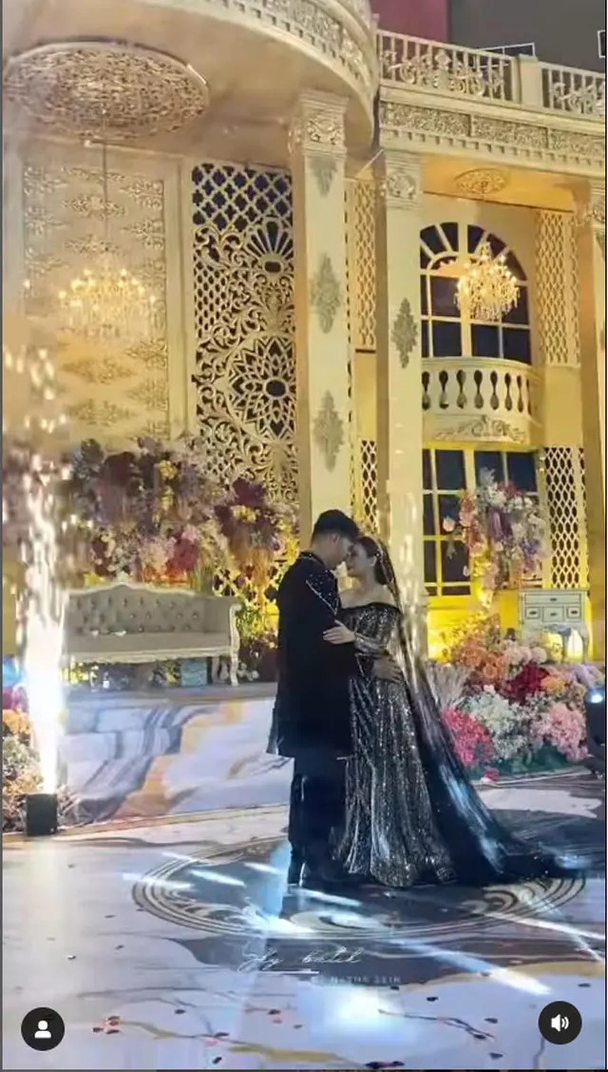 6 Potret Pernikahan Aulia DA dan Cahu, Akad Nikah Hingga Resepsi Digelar Mewah