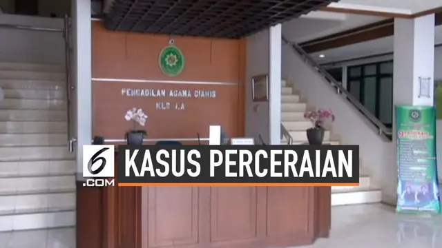 Kabupaten Ciamis tercatat sebagai daerah dengan angka perceraian tertinggi di indonesia. Dalam kurun waktu 3 bulan terakhir, sudah ada seribu lebih gugatan cerai.