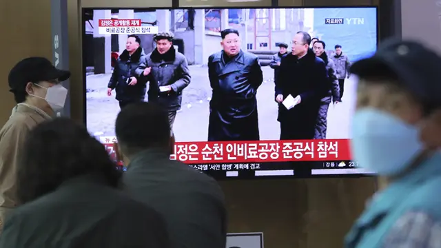 FOTO: Penampilan Perdana Kim Jong-un Setelah Diisukan Meninggal