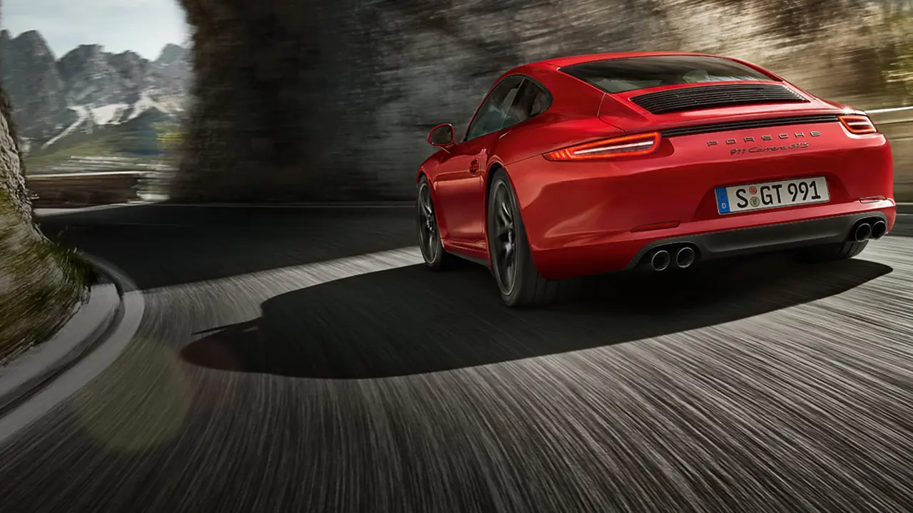 Porsche 911 Carrera GTS (Porsche.com)