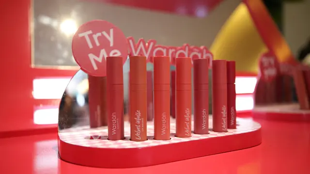 Lipstik ringan tanpa membuat bibir kering