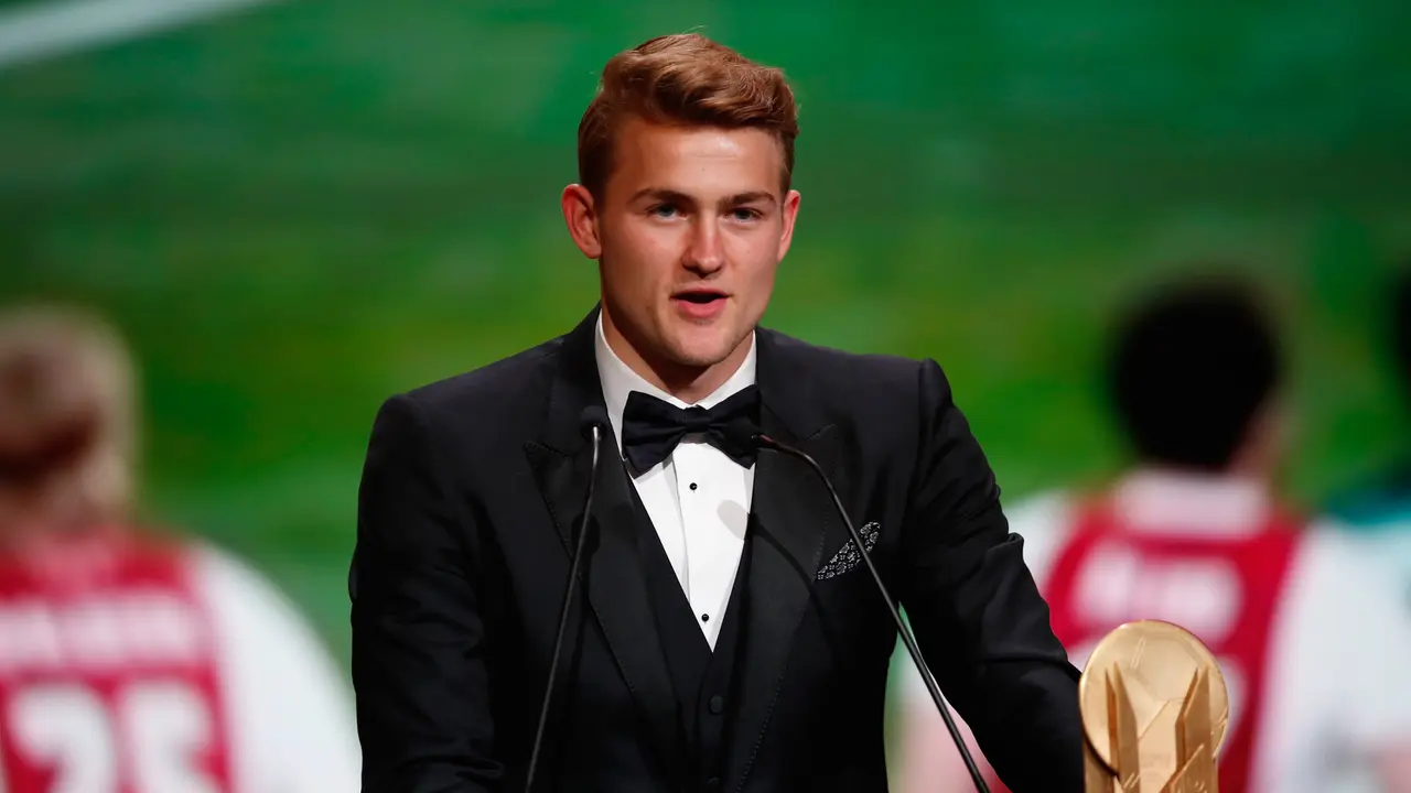 De Ligt Raih Kopa Trophy 2019, Pemain Muda Terbaik di Dunia
