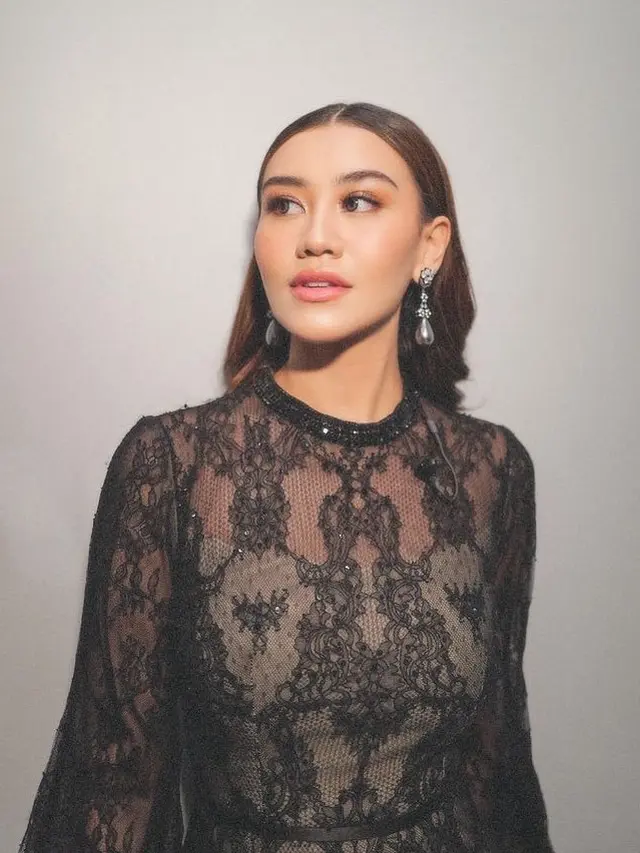 Penampilan Aaliyah Massaid. [@aaliyah.massaid]