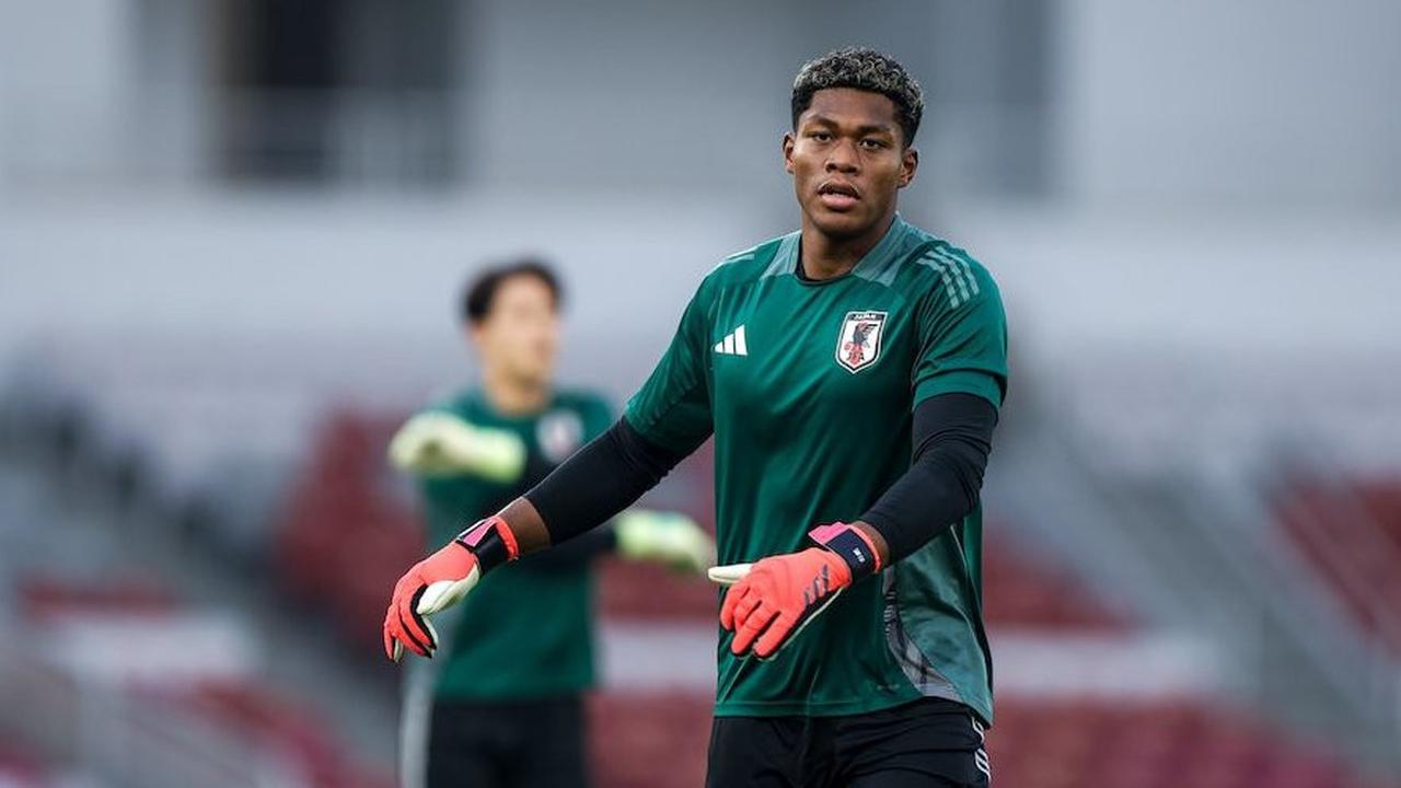 Harga Maignan Bikin Keder, Kiper Jepang Zion Suzuki Jadi Target MU