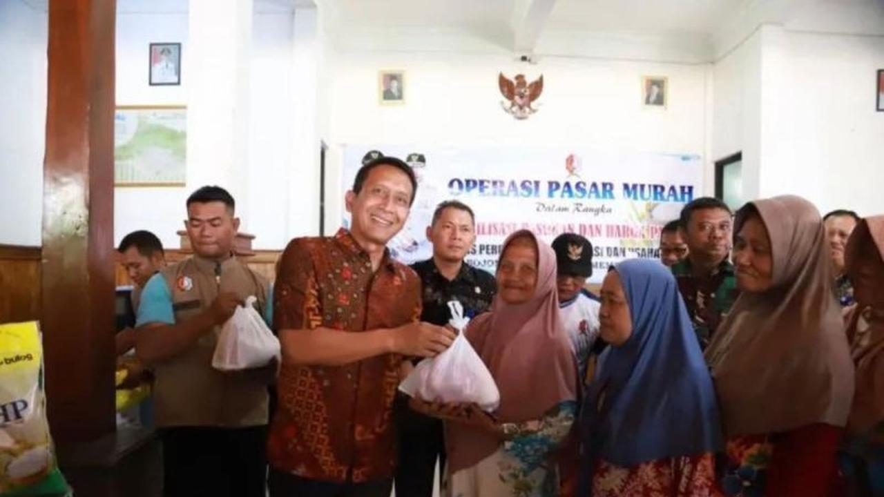Pemkab Bojonegoro Gencarkan Pasar Murah, Jaga Stabilitas Harga Sembako di 29 Titik