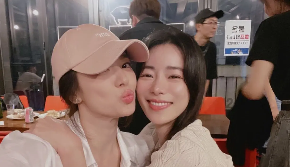 Song Hye Kyo dan Lim Ji Yeon. (Instagram/ limjjy2)