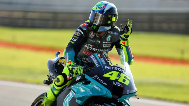Foto: Ucapan Terima Kasih Penggemar Valentino Rossi Jelang Pensiun MotoGP Valencia