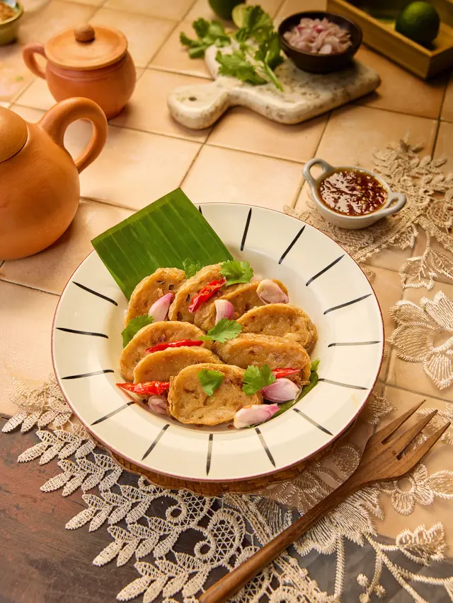 Ngo Hiang Ayam Udang, Noesaka x Martin Praja