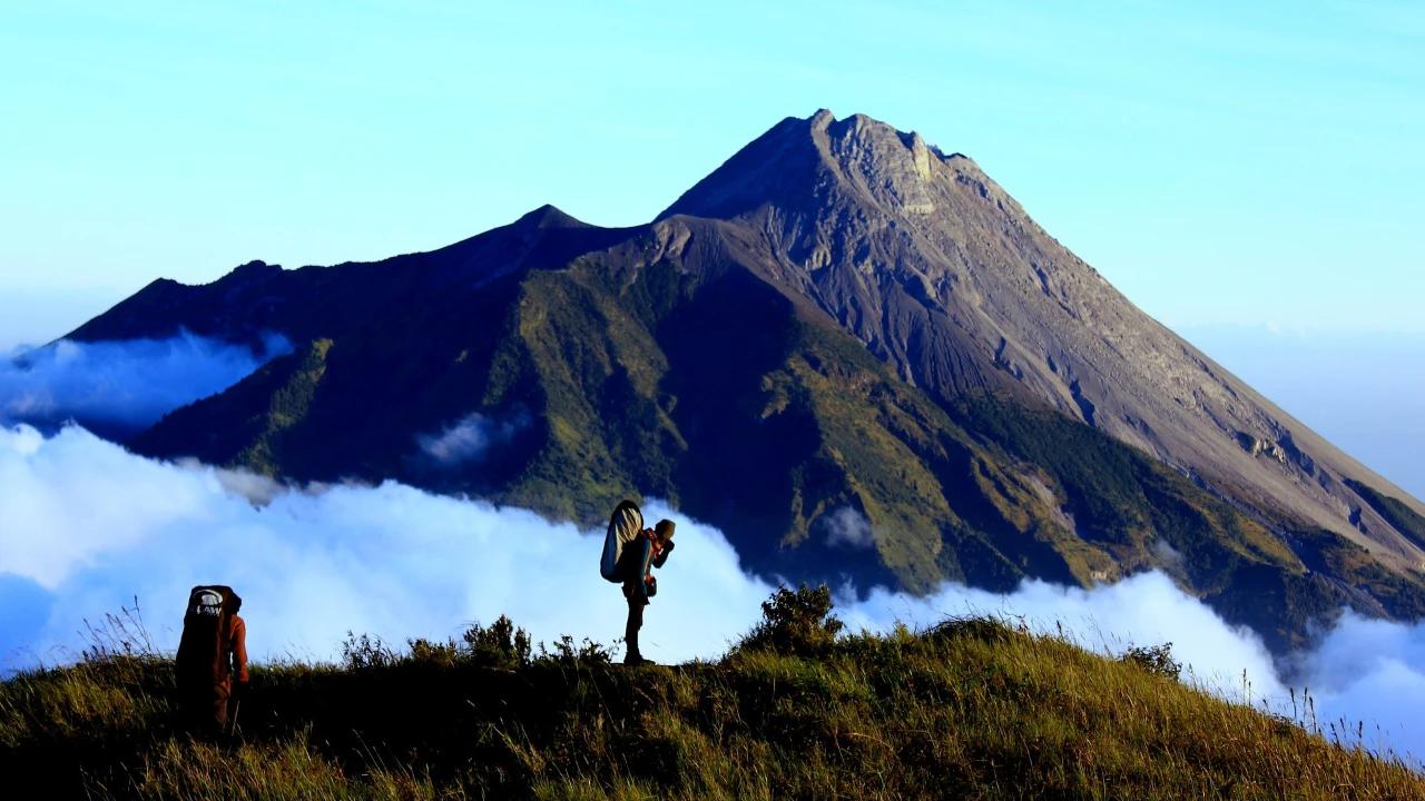 3 Pendaki Hilang di Merapi, 2 Ditemukan Selamat dan 1 Meninggal
