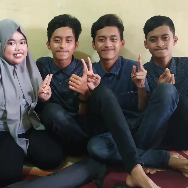 6 Potret Kompak YouTuber Kembar 3, Asal Surabaya yang Curi Perhatian