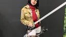 Tak diketahui barang yang dibeli Cinta Kuya, namun yang pasti putri Astrid Kuya ini jatuh cinta dengan anime. Ia kerap mengikuti kontes cosplay anime di kota besar seperti Jakarta hingga Los Angeles. (Liputan6.com/IG/cintakuya)
