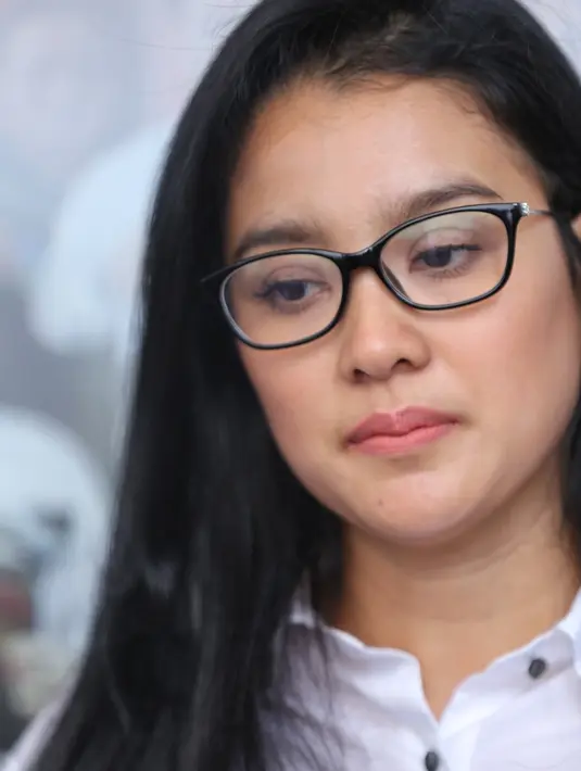 "Ya kami sudah sampaikan, bentuk kami datang ini juga sebagai wujud rasa keprihatinan. Mereka senang kami datang, dan kami juga akan bantu semaksimal mungkin untuk bicara meluruskan yang benar," kata Marcella, Rabu (19/7). (Adrian Putra/Bintang.com)
