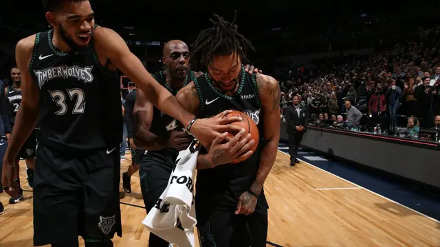 Derrick Rose membuat 50 poin