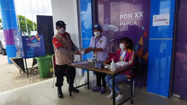 Relawan Protokol Kesehatan PON XX Papua