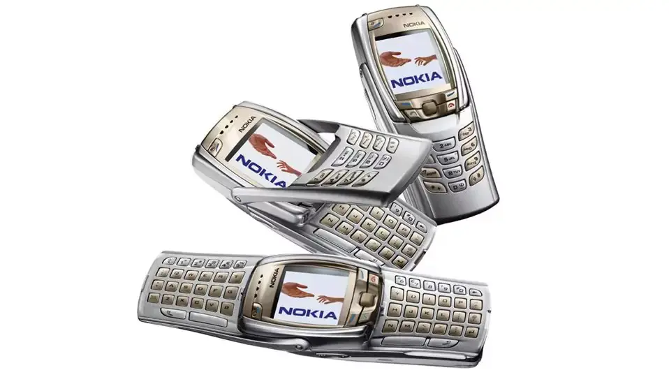 Nokia 6800 memadukan full qwerty keyboard dalam desain candybar (Sumber: Telegraph)