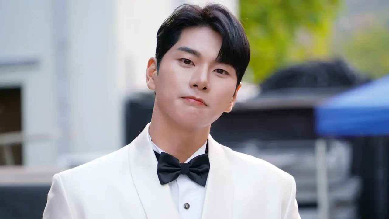 Lee Yi Kyung. (Instagram/ luvlk89)