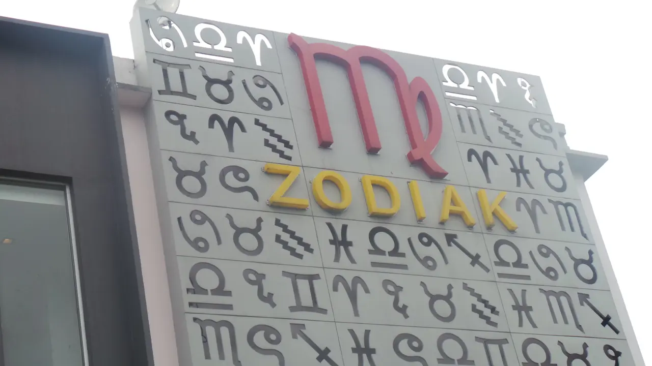 Dituduh Pakai Lafaz Allah Jadi Logo, Hotel Bandung Didemo Warga
