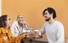 Mengapa Waktu Terasa Cepat Berlalu Saat Bahagia? Ini Penjelasan Ilmiahnya