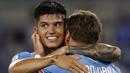 Penyerang Lazio, Joaquin Correa, merayakan gol yang dicetaknya ke gawang Brescia pada laga lanjutan Serie A pekan ke-37 di Stadion Olimpico, Kamis (30/7/2020) dini hari WIB. Lazio menang 2-0 atas Brescia. (AP Photo/Riccardo De Luca)