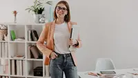 Ilustrasi Perempuan yang Mandiri Secara Finansial Credit: pexels.com/Cecille