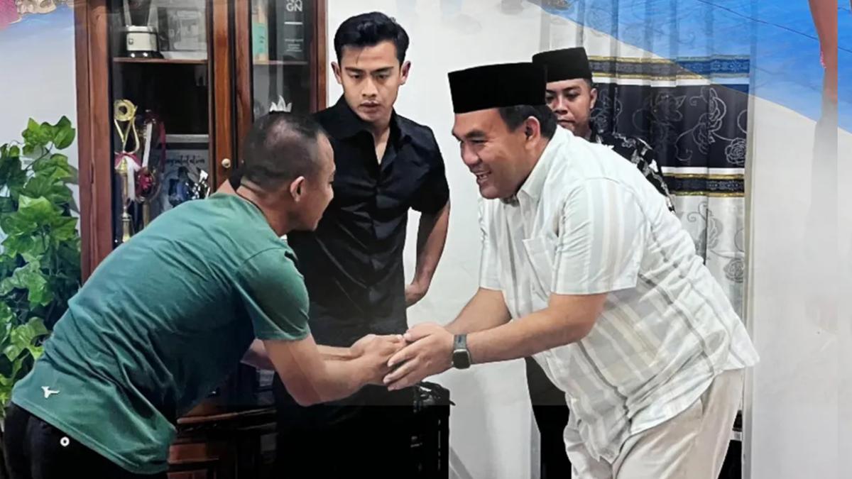 6 Potret Pratama Arhan Tiba di Rumah Duka, Tak Ikut Antar Jenazah Sang Ayah