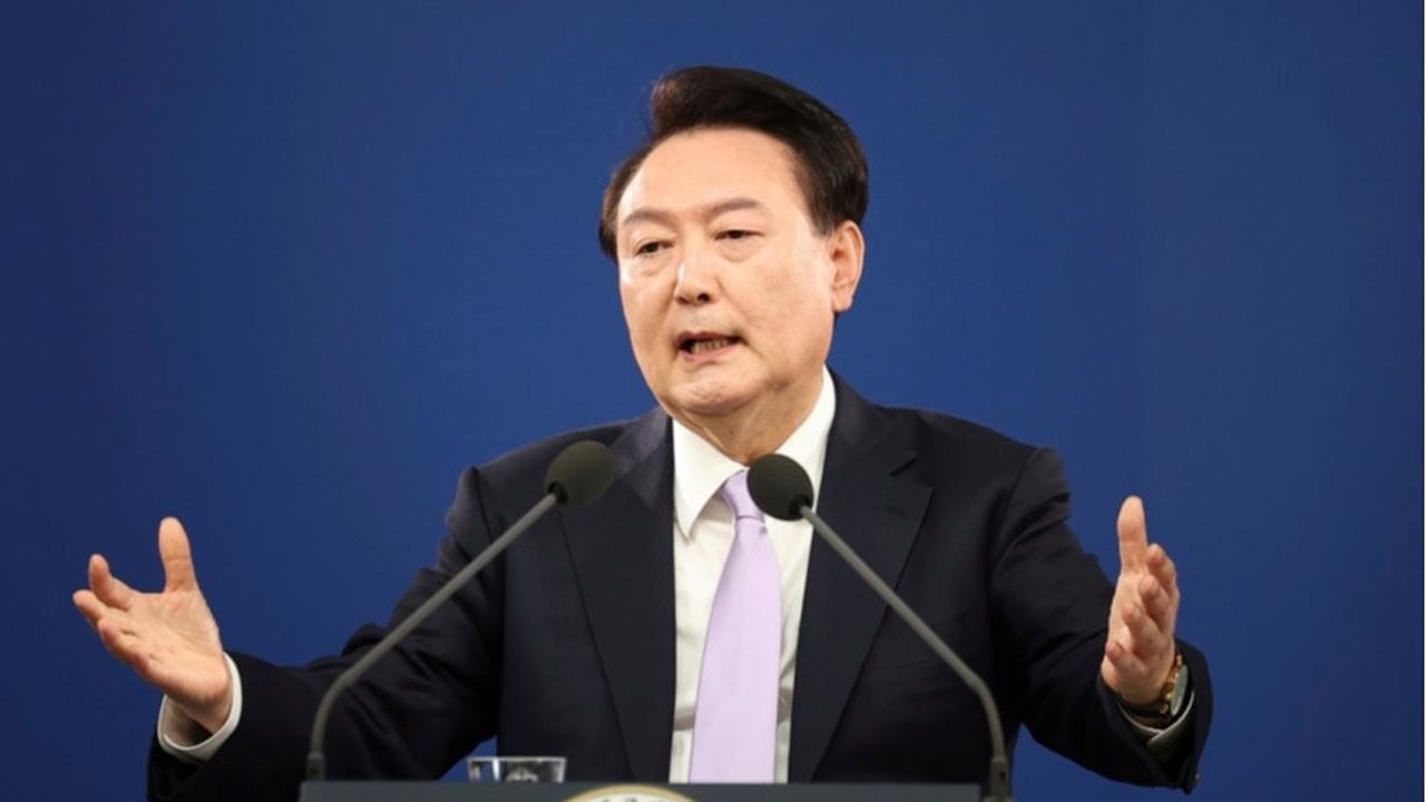 Presiden Korea Selatan Yoon Suk Yeol Akhirnya Minta Maaf Sebelum Pemungutan Suara untuk Pemakzulan