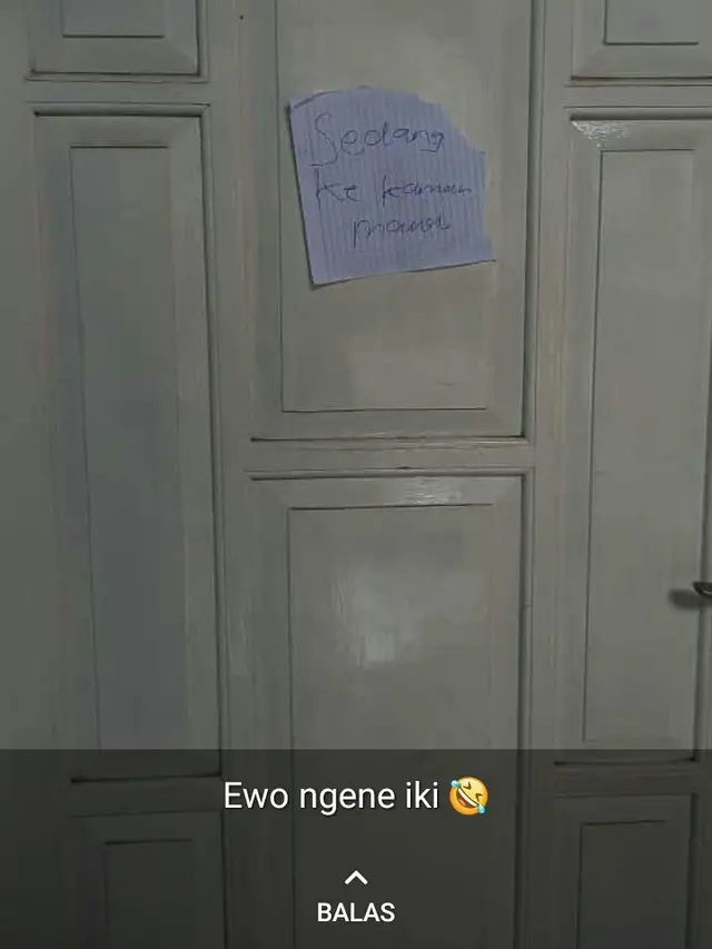 Rumah Sedang Kosong, Ini 7 Potret Catatan Untuk Kurir saat Antar Paket