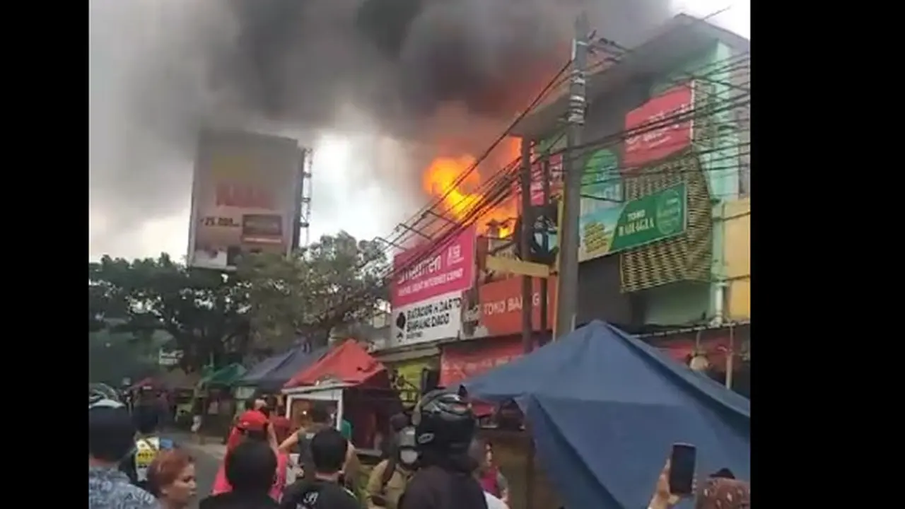 Kebakaran, Pasar Simpang Dago, Kota Bandung