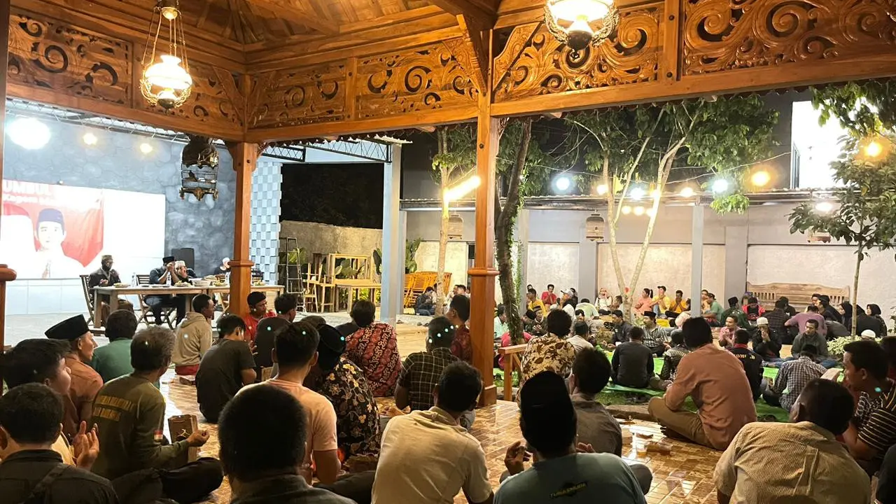 Masyarakat Jepara menggelar doa bersama untuk Gibran Rakabuming Raka.