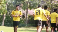 Meiga dan Achmad Kurniawan Resmi Jadi Pemain Terlama di Arema 