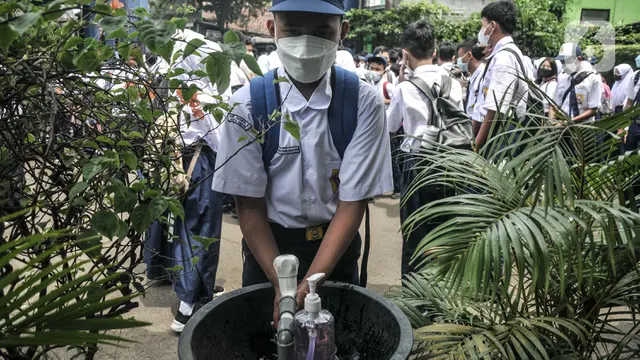 Hari Pertama PTM 100 Persen di Depok