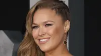 Ronda Rousey, kisah kehidupan aktris kelahiran California 28 tahun lalu ini akan dibuatkan film. (Bintang/EPA)