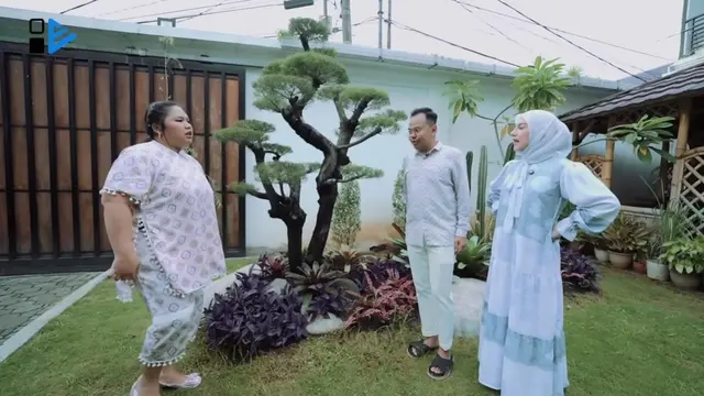 Halaman Rumah Irish Bella dan Haldy Sabri (Foto: YouTube Has Entertainment)