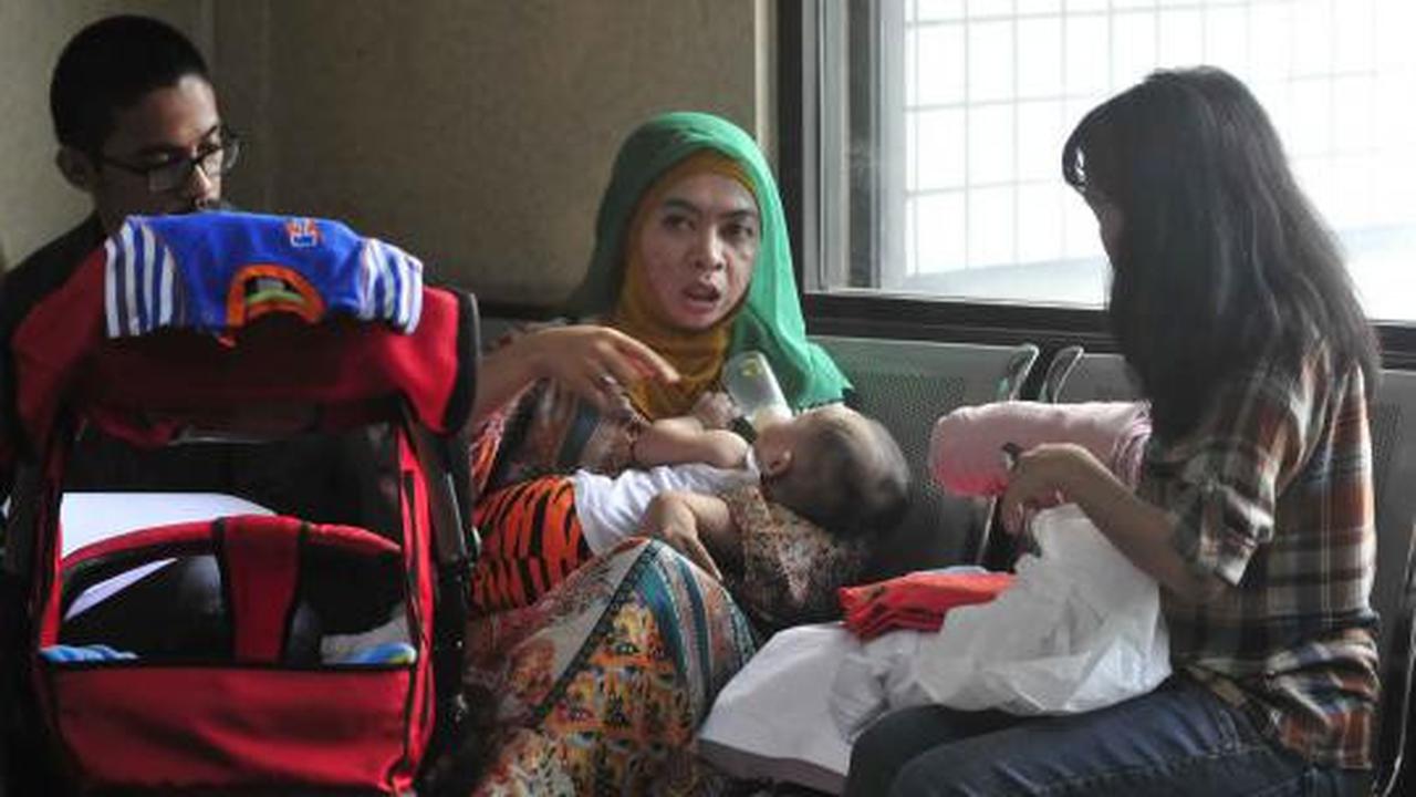 Dua pimpinan Banggar hadir di sidang Wa Ode