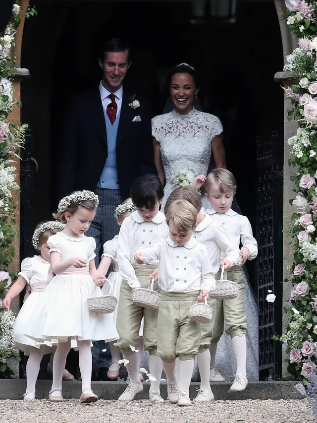 20170520-Pangeran George dan Putri Charlotte di Pernikahan Pippa Middleton-AP