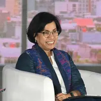 Menteri Keuangan Sri Mulyani menerima prestasi terbaru lewat Forbes 50 Over 50: Asia 2023. [@smindrawati]