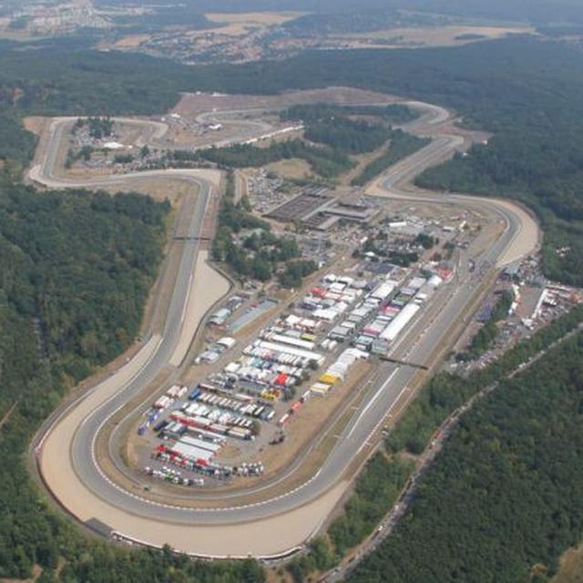 Sirkuit Motogp Brno Trek Favorit Pebalap Dan Fans Motogp Bola Com