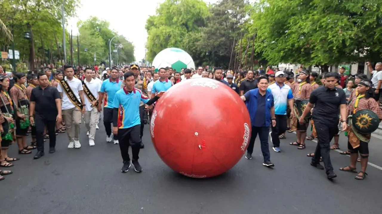Kirab Trofi Piala Dunia U-17