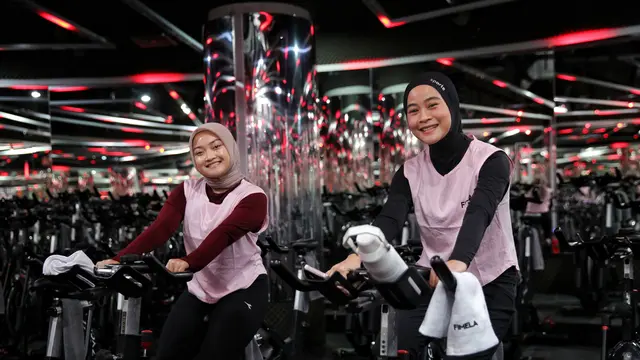 Serunya Olahraga dan Membangun Koneksi Baru di Fimelahood Fit & Fun: Indoor Cycling Day