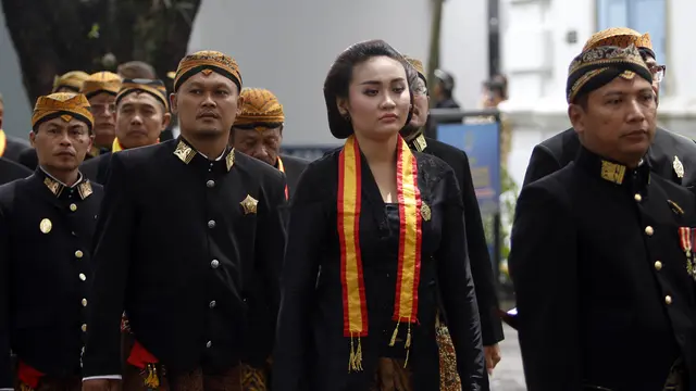 Jumenengan Raja Solo
