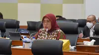 Juru Bicara Fraksi PKB, Siti Mukaromah menyampaikan sikap menyetujui Rancangan Undang-undang  tentang Pertanggungjawaban atas Pelaksanaan Anggaran Pendapatan dan Belanja Negara Tahun Anggaran 2020 (RUU P2 APBN TA 2020).