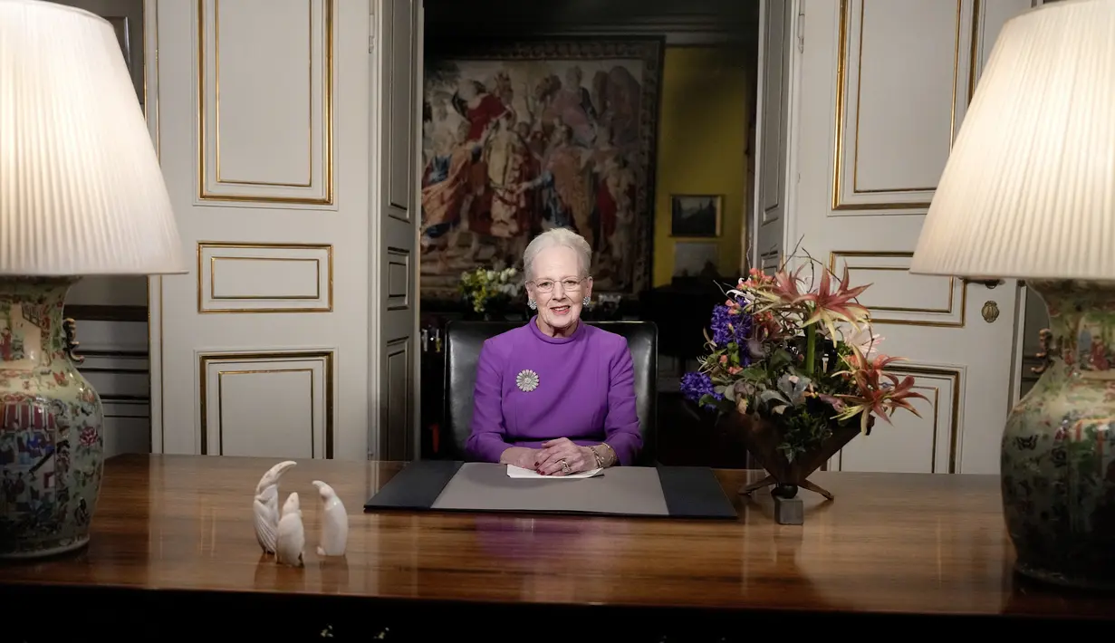 Ratu Margrethe II meletakkan jabatan ini usai 52 tahun duduk di kursi Kerajaan Denmark. (Keld Navntoft / Ritzau Scanpix / AFP)