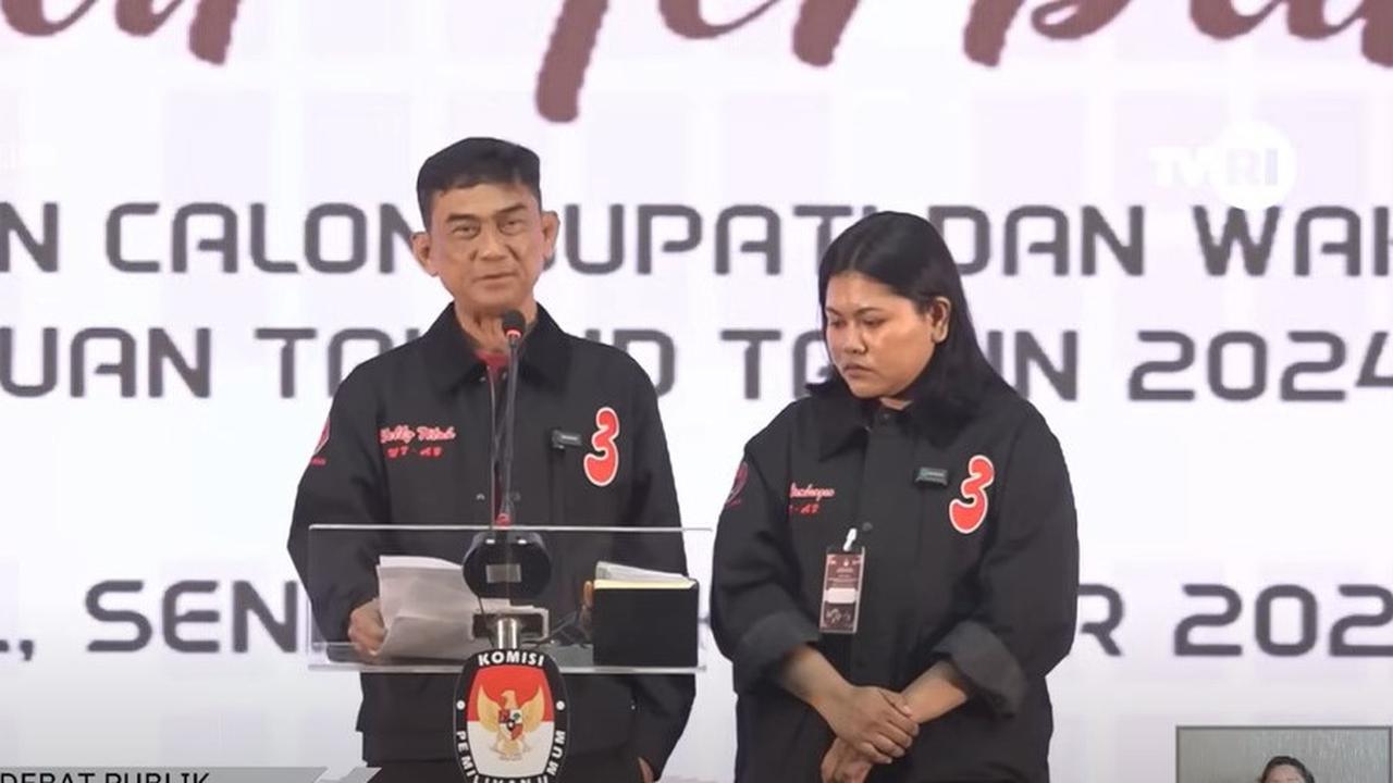 Momen Lucu Debat Pilkada Talaud, Cabup Nomor Urut 3 Belepotan Sebut Digitalisasi: Dig, Digili