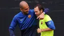 Di bawah Guardiola, Iniesta menemukan ritme dan potensinya yang sebenarnya. Menghabiskan 16 musim di Barcelona, ​​​​menjadikan dirinya sebagai pemain besar dalam sejarah klub. Iniesta dinobatkan sebagai gelandang terbaik di La Liga selama tiga musim di bawah asuhannya. (AFP/Gabriel Bouys)