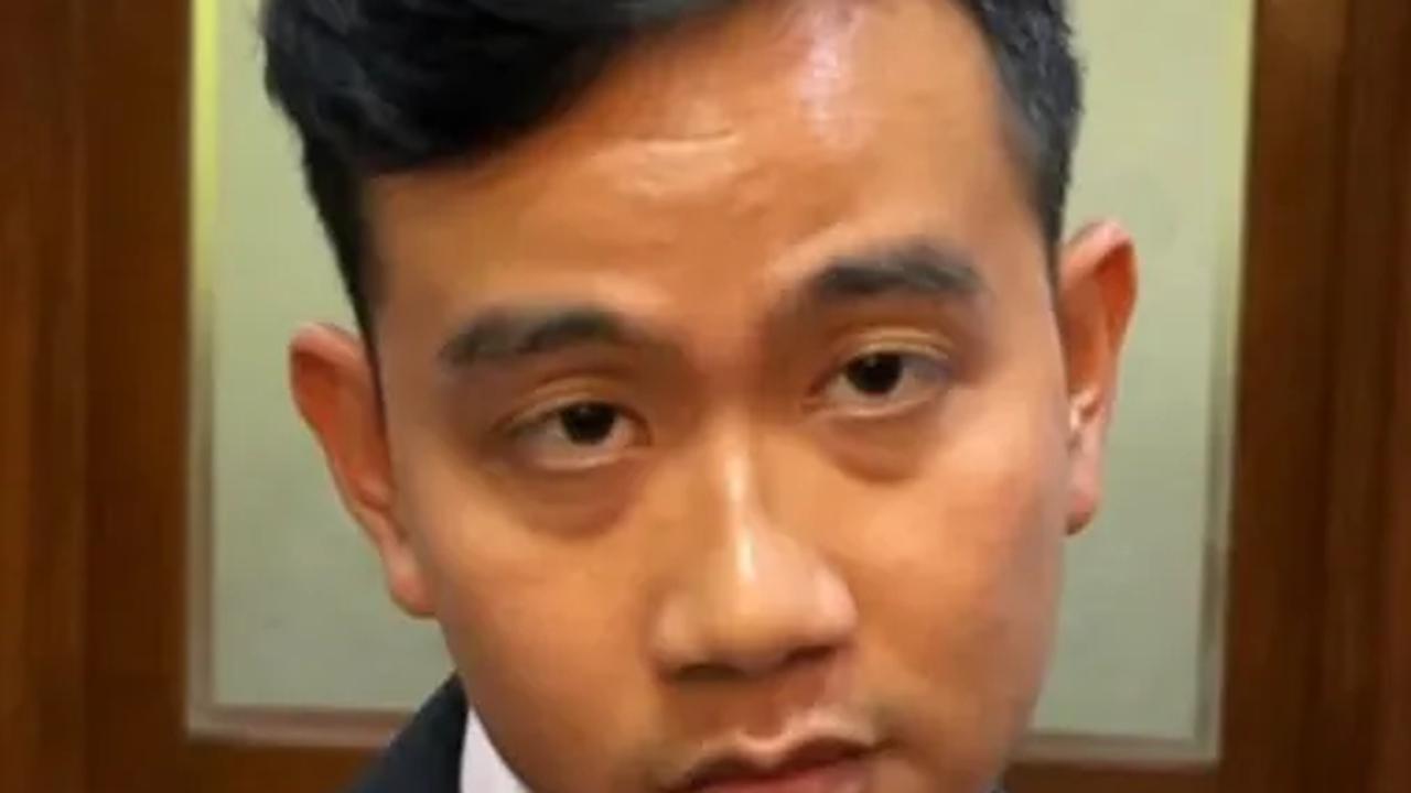 Gibran Bakal Nonton Piala Dunia di Stadion Manahan