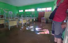 Kisah Pilu SDN Sapan 3 Bandung, Sudah Lima Hari Terendam Banjir dan Aktivitas Belajar Terhambat