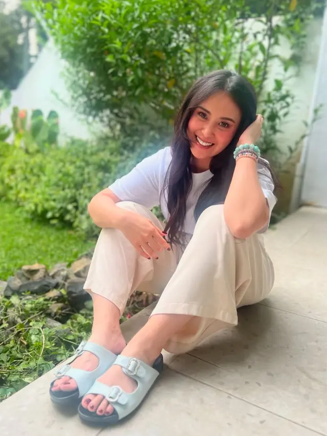 OOTD Ayushita (Instagram/@ayushita)