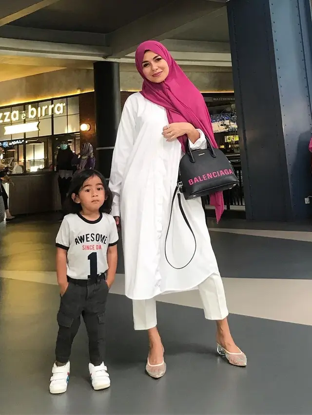 Momen Manis Meisya Siregar dan Bambang Arr Reybach (sumber: instagram/meisya__siregar)