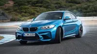  Jika tidak ada halangan BMW M2 akan diluncurkan esok di kawasan bisnis Jakarta Selatan.