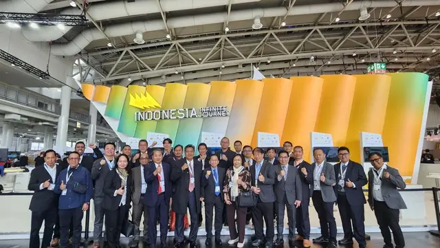 <p>Indonesia mengangkat tema Making Indonesia 4.0 dalam Hannover Messe 2023. Tema Making Indonesia 4.0 sangat relevan bagi Indonesia yang sedang melakukan transformasi ekonomi melalui inovasi dan teknologi. (Dok Sinar Mas)</p>